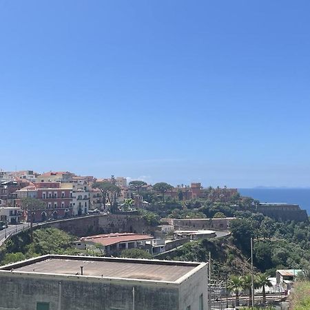 Vittoria Luxury Suite Vico Equense Exteriör bild
