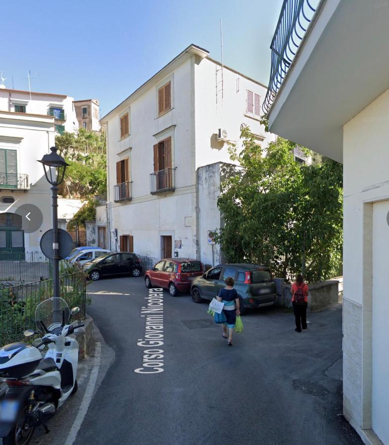 Vittoria Luxury Suite Vico Equense Exteriör bild